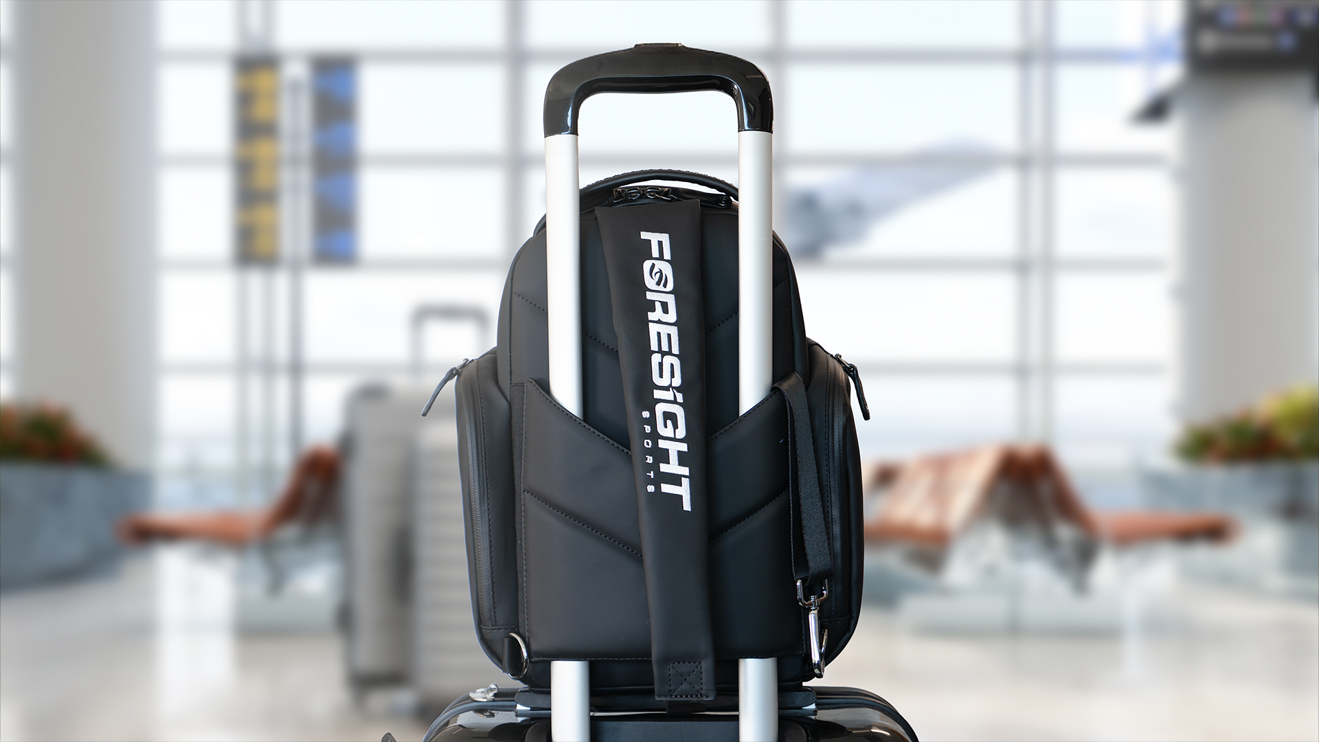 Vessel® Premium Sling Bag | Foresight Sports Vessel® Premium Sling Bag | Foresight Sports